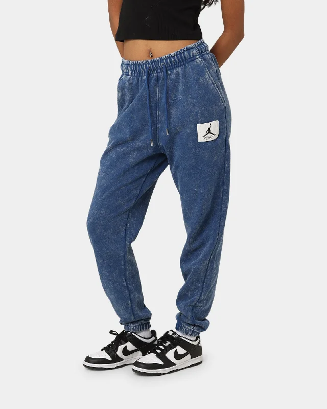 Jordan Essential Statement Washed Fleece Pants French Blue Trendy Velvet Pants