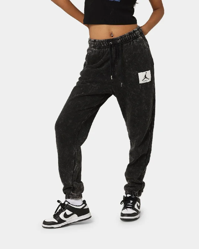 Jordan Essential Statement Washed Fleece Pants Black High-Waist Jogger Pants