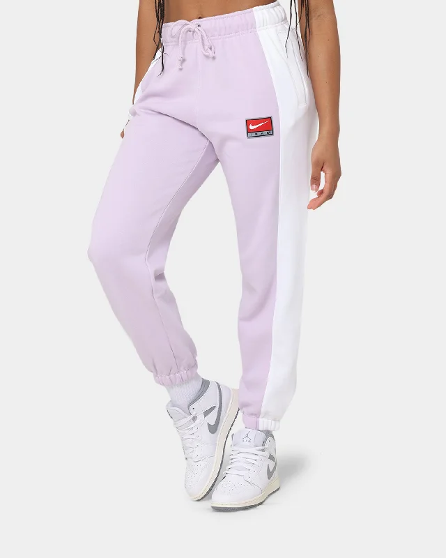 Nike Women's Nike Sportswear Team Nike Fleece Pants Doll/White Chic Slim Fit Pants