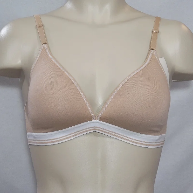 Hanes HC47 Cotton Stretch Wire Free T-Shirt Bra 38C Beige & White NWT Striped Floral Plaid Hanes HC47 Cotton Stretch Wire Free T-Shirt Bra 38C Beige & White NWT Striped Floral Plaid