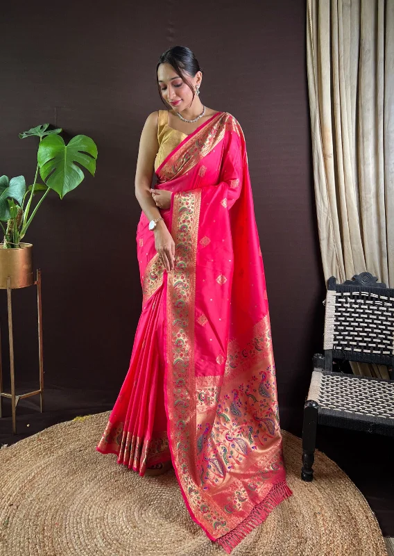 Women Party Wear Jari Weaving Paithani Silk Saree With Un Stitched Blouse Feminine Tie Blouse Women Party Wear Jari Weaving Paithani Silk Saree With Un Stitched Blouse Feminine Tie Blouse