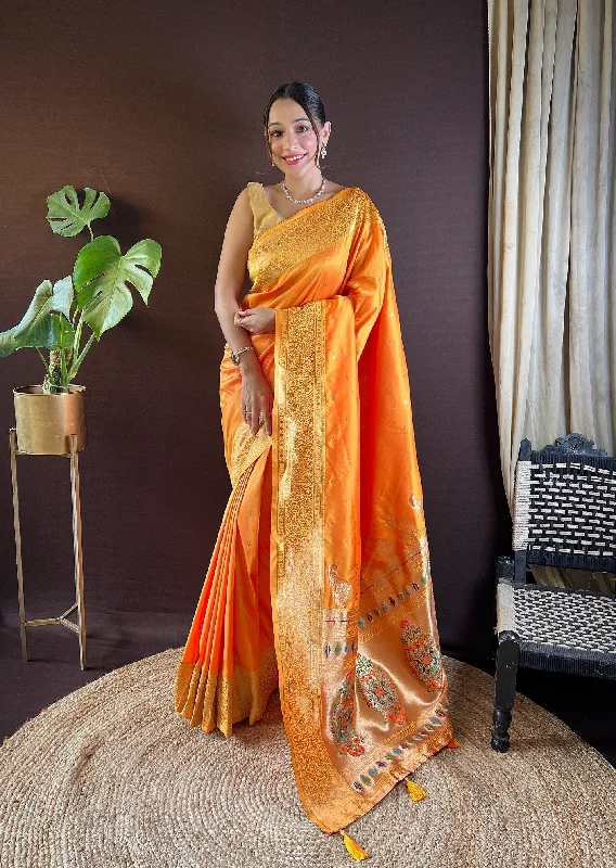 Women Party Wear Jari Weaving Paithani Silk Saree With Un Stitched Blouse Vintage Lace Blouse Women Party Wear Jari Weaving Paithani Silk Saree With Un Stitched Blouse Vintage Lace Blouse