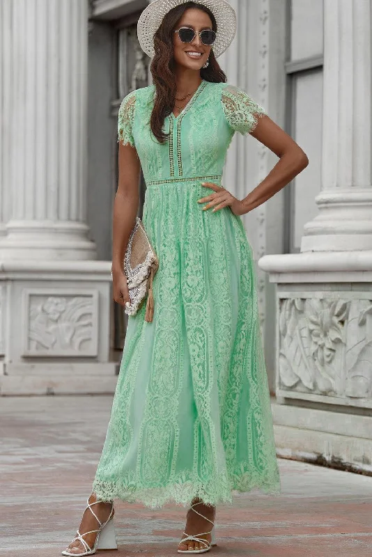 Scalloped Trim Lace Plunge Dress in 8 Colors