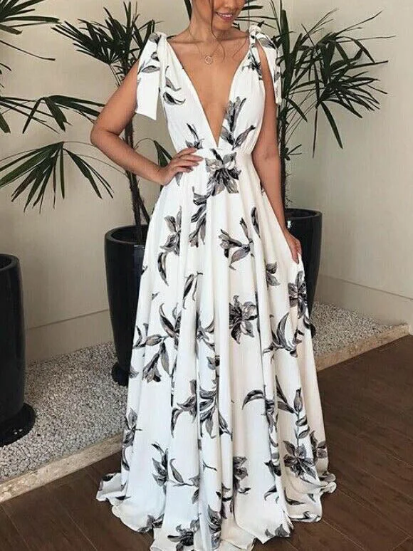 Adjustable Straps Deep V Neck Maxi Dress Comfortable Pleated Maxi Dress
