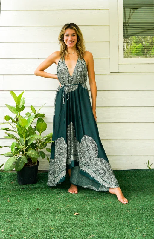 Green Mandala Goddess Maxi Dress Stylish Pleated A-Line Maxi Dress