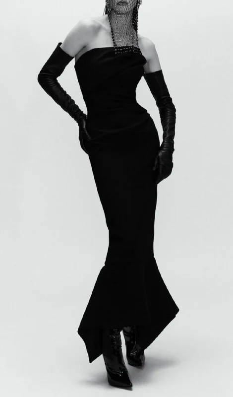 OFF SHOULDER MAXI DRESS IN BLACK Stylish Longline Maxi Dress