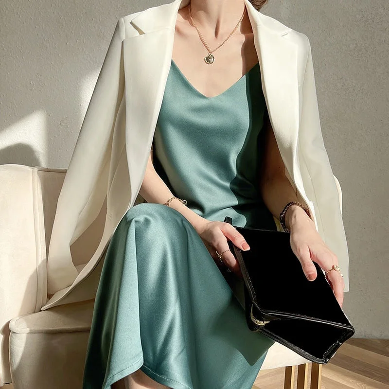 Vintage Satin Women's Dress Summer Sexy Spaghetti Strap Long Party Maxi Dresses Midi Robe Female Clothing Stylish One-Shoulder Maxi Dress Vintage Satin Women's Dress Summer Sexy Spaghetti Strap Long Party Maxi Dresses Midi Robe Female Clothing Stylish One-Shoulder Maxi Dress