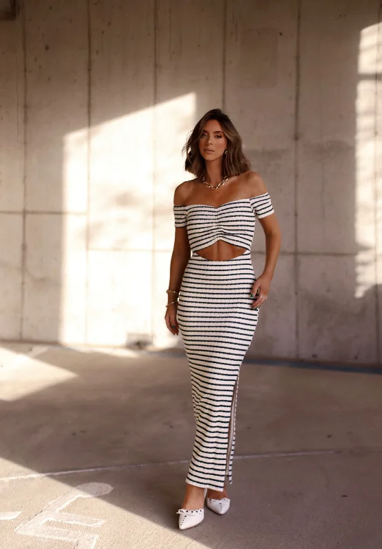 Refined Style Maxi Dress Casual Maxi Dress with Pockets