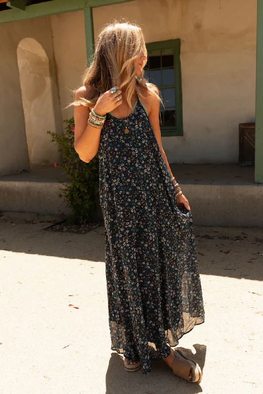 The Nest Oasis Pocket Maxi Dress - Navy Floral Comfortable Fit-and-Flare Maxi Dress
