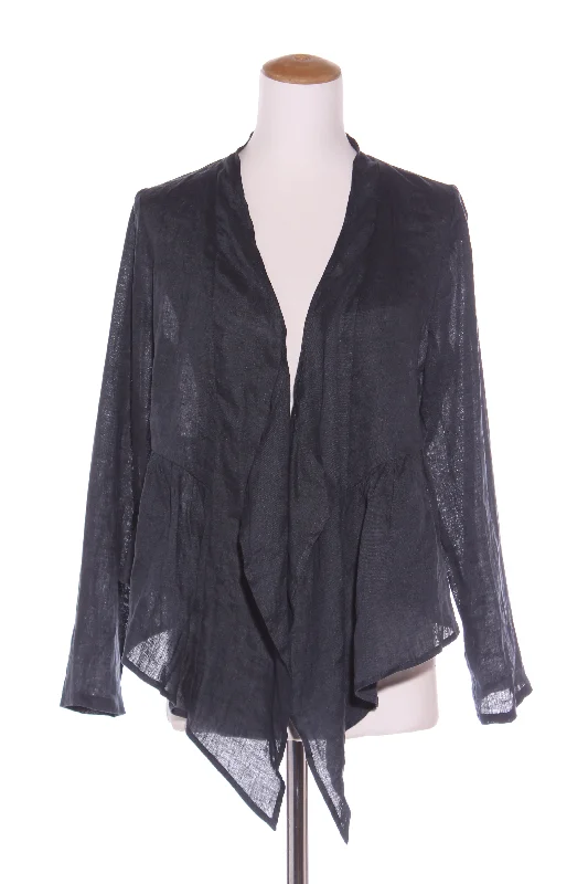 EB & IVE - Ruffle trim linen crop jacket! 10-12 Front Pockets Side Pockets Patch Pockets EB & IVE - Ruffle trim linen crop jacket! 10-12 Front Pockets Side Pockets Patch Pockets
