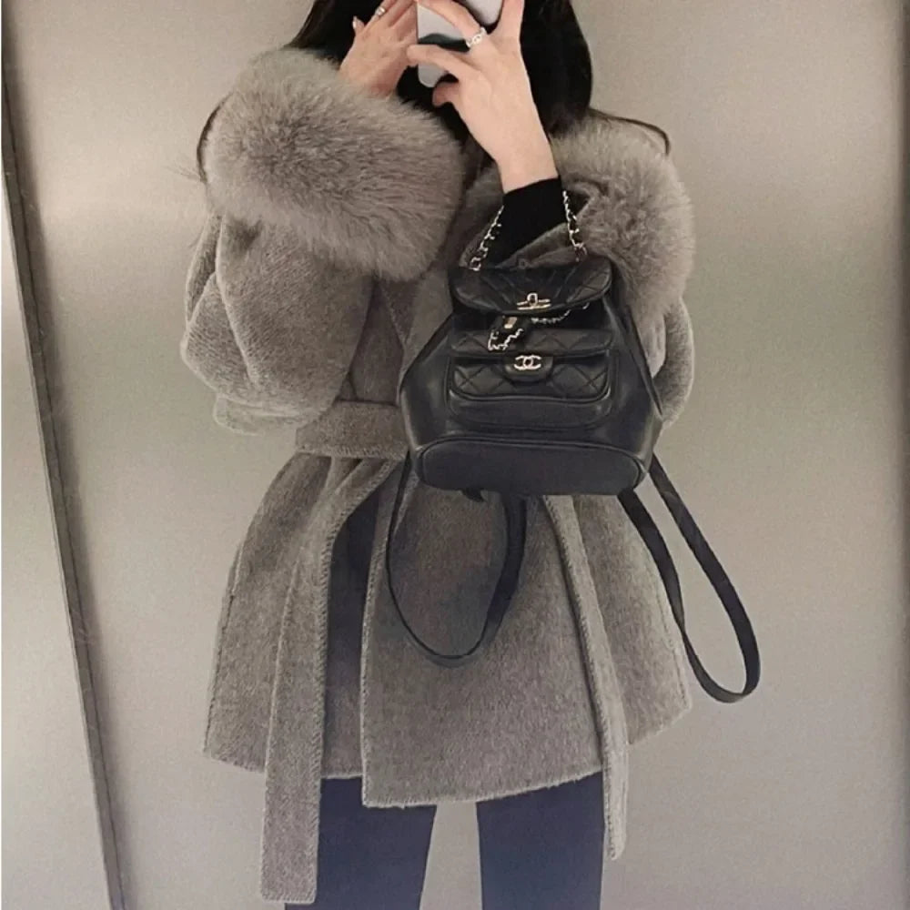 High End Double-sided Wool Strapping Real Wool Fur Coat Women's Removable Cuffs Fox Fur Temperament Cashmere Short Jacket Nylon Jacket Polyester Jacket Spandex Jacket High End Double-sided Wool Strapping Real Wool Fur Coat Women's Removable Cuffs Fox Fur Temperament Cashmere Short Jacket Nylon Jacket Polyester Jacket Spandex Jacket