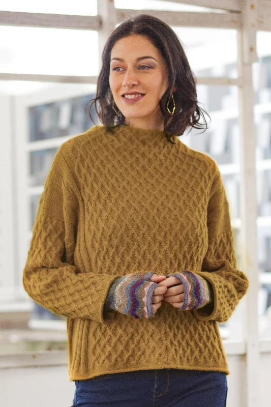 Antique Gold Trellis Women's Antique Gold 100% Alpaca Sweater Ribbed Striped Patterned Antique Gold Trellis Women's Antique Gold 100% Alpaca Sweater Ribbed Striped Patterned