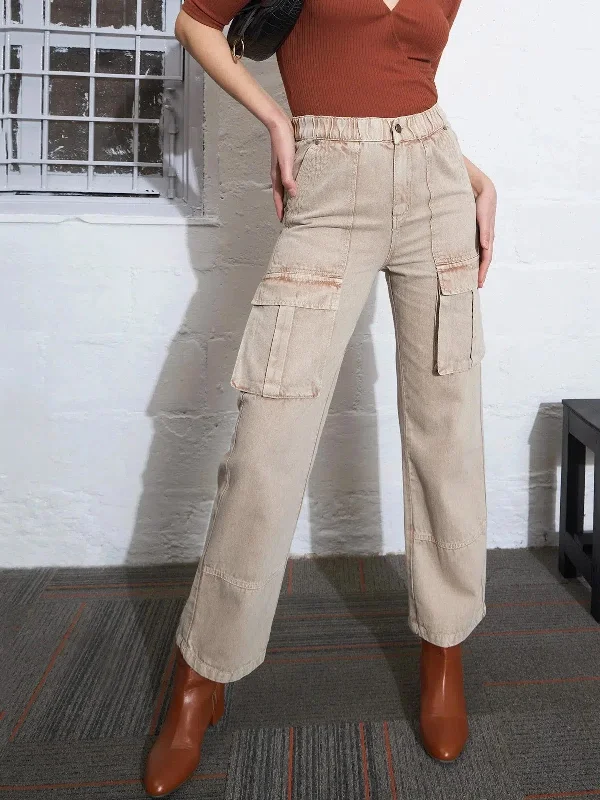 Women Beige Box Pocket Cargo Jeans Cozy Stretch High-Waist Jeans
